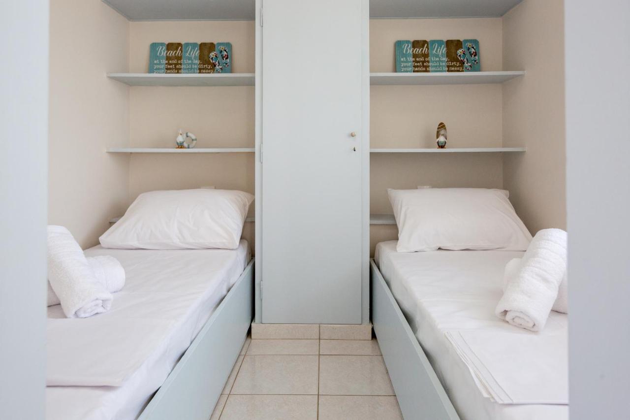Cozy&Quiet Nest Apartman Lutráki Kültér fotó